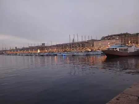 Appartement spacieux à Marseille - 90 m² avec vue sur la ville - Photo 47