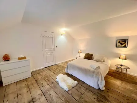 Maison élégante à Meursault avec jardin clos et cheminée - Photo 4