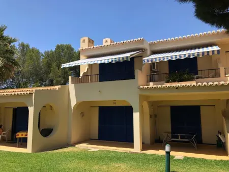 Maison charmante à Alvor avec piscine partagée - Photo 1