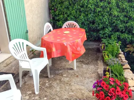 Maison charmante à Vachères avec vue sur la montagne - Photo 5