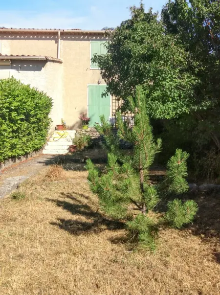 Maison charmante à Vachères avec vue sur la montagne - Photo 10