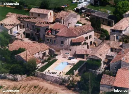 Maison accueillante à Orgnac-l'Aven avec piscine partagée - Photo 1