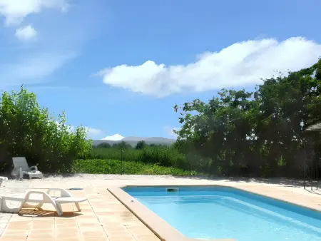 Maison accueillante à Orgnac-l'Aven avec piscine partagée - Photo 9