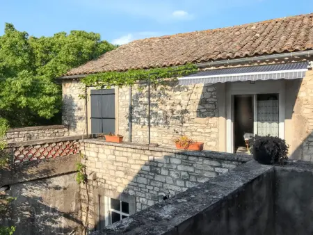 Maison accueillante à Orgnac-l'Aven avec piscine partagée - Photo 23