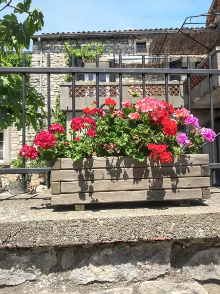 Maison accueillante à Orgnac-l'Aven avec piscine partagée - Photo 26