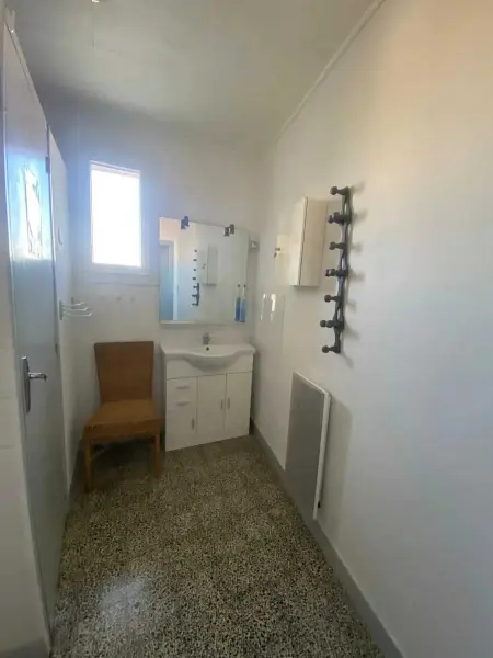 Maison accueillante à Orgnac-l'Aven avec piscine partagée - Photo 31