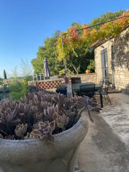 Maison accueillante à Orgnac-l'Aven avec piscine partagée - Photo 32