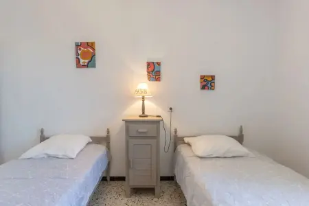 Maison accueillante à Orgnac-l'Aven avec piscine partagée - Photo 40