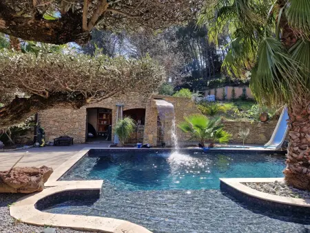 Villa raffinée avec piscine à Aubagne - Jacuzzi inclus - Photo 9