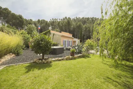 Villa raffinée avec piscine à Aubagne - Jacuzzi inclus - Photo 29