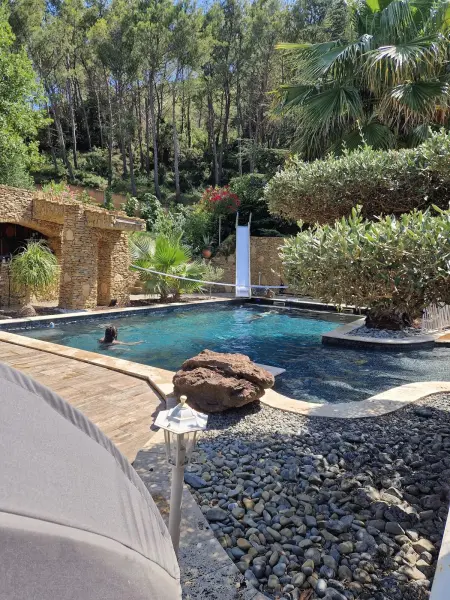 Villa raffinée avec piscine à Aubagne - Jacuzzi inclus - Photo 56