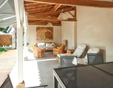 Maison spacieuse à Soulac-sur-Mer avec jardin, Maison 7 personnes à Soulac sur Mer - Photo 4