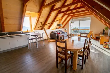 Appartement charmant à Saint-Côme-d'Olt - 80 m² avec balcon - Photo 3
