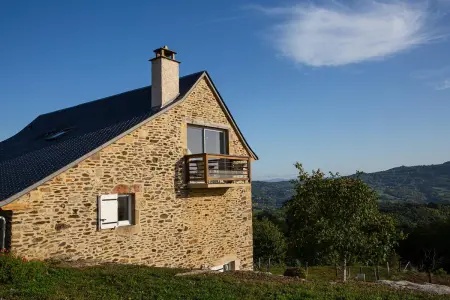 Appartement charmant à Saint-Côme-d'Olt - 80 m² avec balcon - Photo 4
