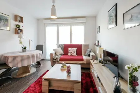 Appartement charmant à Rouen, 40 m², balcon et vue sur la ville. - Photo 2