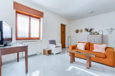 Appartement charmant à Tollo, jardin, Appartement 4 personnes à Tollo - Photo 3