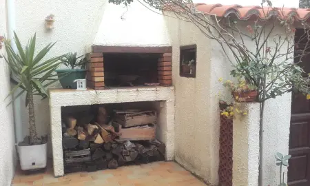 Maison charmante à Sainte-Marie avec grand jardin - Photo 11