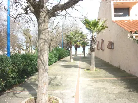Maison charmante à Sainte-Marie avec grand jardin - Photo 14