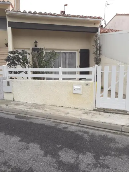 Maison charmante à Sainte-Marie avec grand jardin - Photo 19