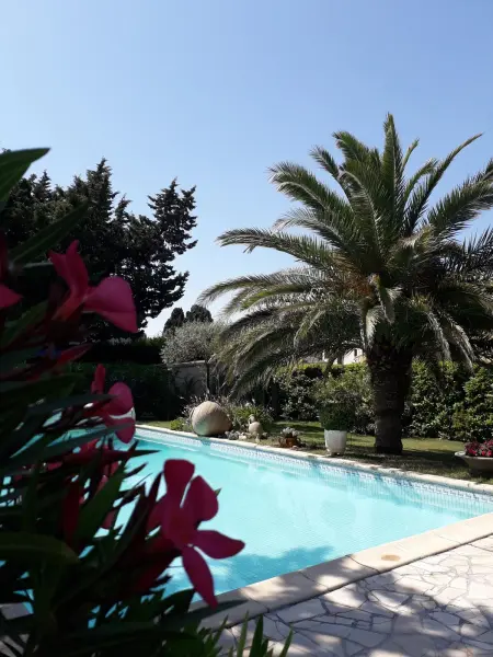 Maison chaleureuse à Orange avec piscine privée - Photo 35