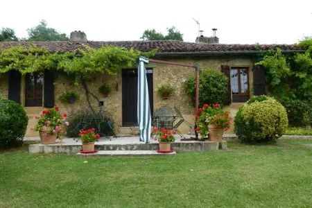 Villa confortable proche d'Ornézan avec piscine privée - Photo 1