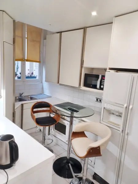 Appartement cosy à Paris (Trocadéro) - 60 m² - Parking - Photo 1
