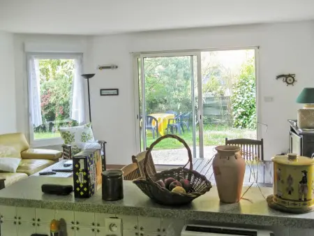 Maison charmante à Ambon + Jardin, Maison 6 personnes à Ambon - Photo 3