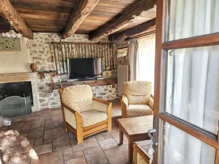 Maison conviviale à Peyrusse le Roc, avec jardin sans vis-à-vis - Photo 2
