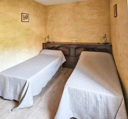 Maison conviviale à Peyrusse le Roc, avec jardin sans vis-à-vis - Photo 9