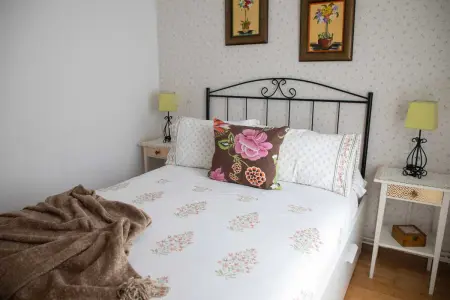 Maison charmante à Teo avec balcon et parking inclus - Photo 12