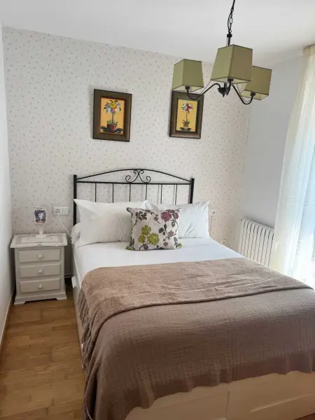 Maison charmante à Teo avec balcon et parking inclus - Photo 15