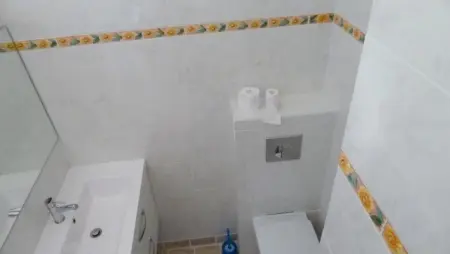 Studio charmant à Pierrefeu-du-Var, 20 m², piscine partagée - Photo 9