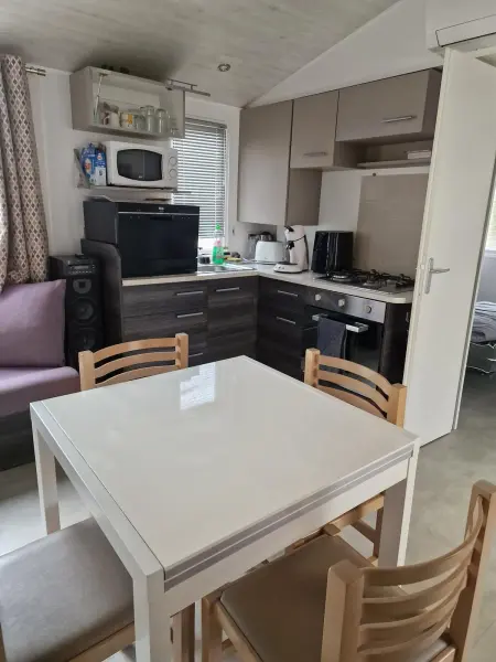 Bungalow charmant près de Vias avec piscine partagée - Photo 21