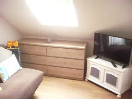Studio douillet à Puy-Saint-Vincent, 16 m², vue sur la montagne. - Photo 9