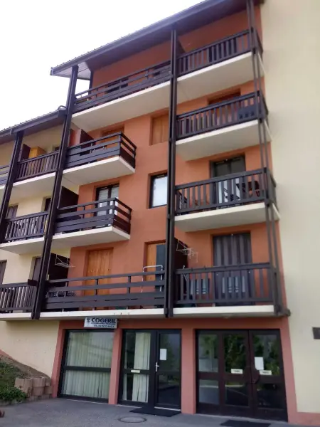Studio douillet à Puy-Saint-Vincent, 16 m², vue sur la montagne. - Photo 14