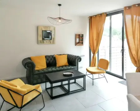 Maison de charme à Sainte-Geneviève-lès-Gasny avec jardin paisible - Photo 3