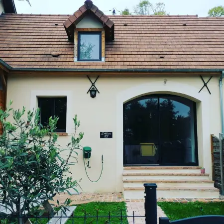 Maison de charme à Sainte-Geneviève-lès-Gasny avec jardin paisible - Photo 5