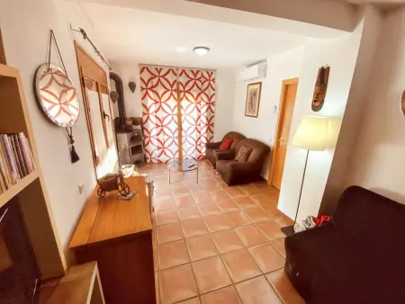 Appartement chic à Tolva, vue montagne, 75 m², cheminée. - Photo 10