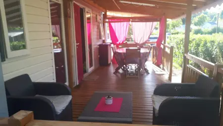 Bungalow Confortable à Fréjus avec Piscine Partagée - Photo 10