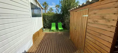 Bungalow Confortable à Fréjus avec Piscine Partagée - Photo 12
