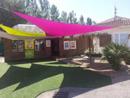 Bungalow Confortable à Fréjus avec Piscine Partagée - Photo 28
