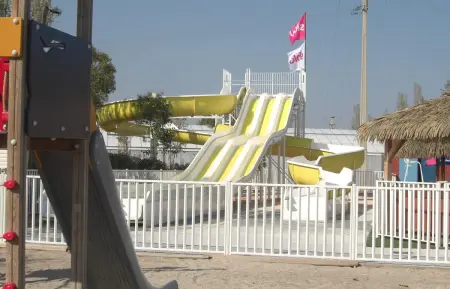 Bungalow Confortable à Fréjus avec Piscine Partagée - Photo 33