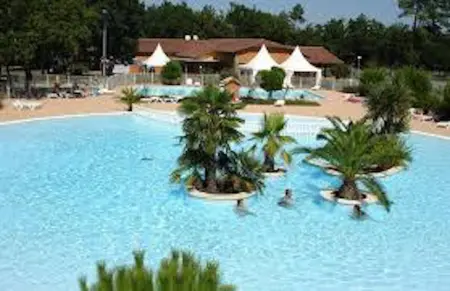 Chalet charmant à La Teste-de-Buch avec piscine partagée - Photo 21