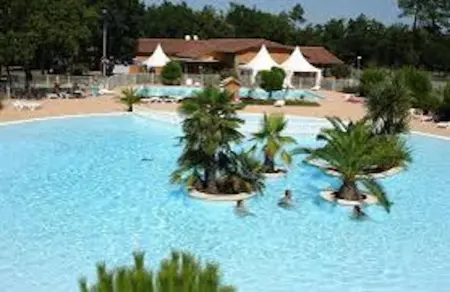 Chalet charmant à La Teste-de-Buch avec piscine partagée - Photo 27