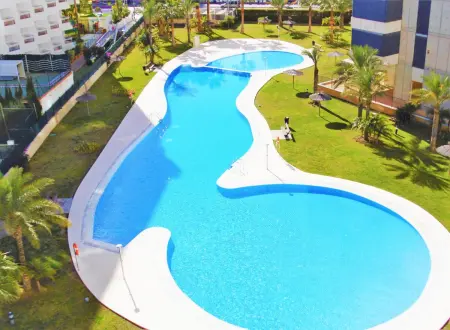 Appartement confortable à Benidorm 68 m² avec piscine partagée - Photo 8
