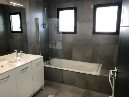 Maison spacieuse proche de Baden avec jardin et terrasse - Photo 5