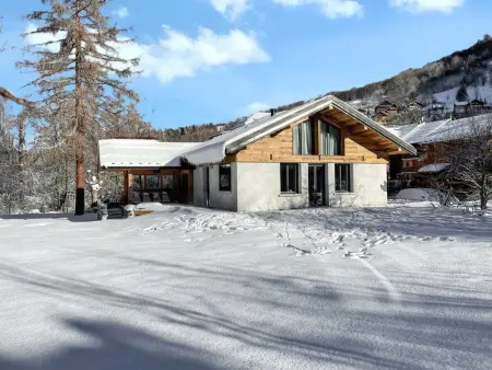 Chalet magnifique à Valloire avec vue sur montagne. - Photo 1