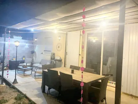 Maison chaleureuse à Forcalquier avec magnifique terrasse - Photo 16