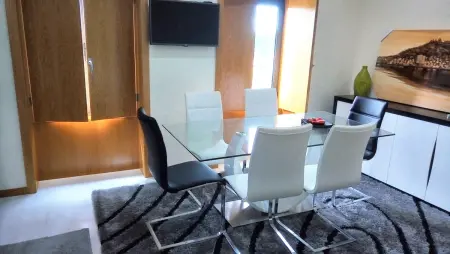 Maison charmante à Alvarães avec piscine privée - Photo 2