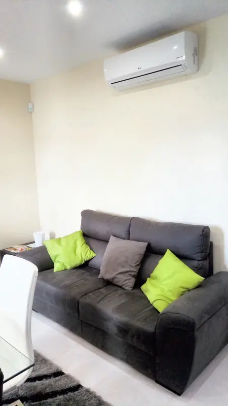 Maison charmante à Alvarães avec piscine privée - Photo 5